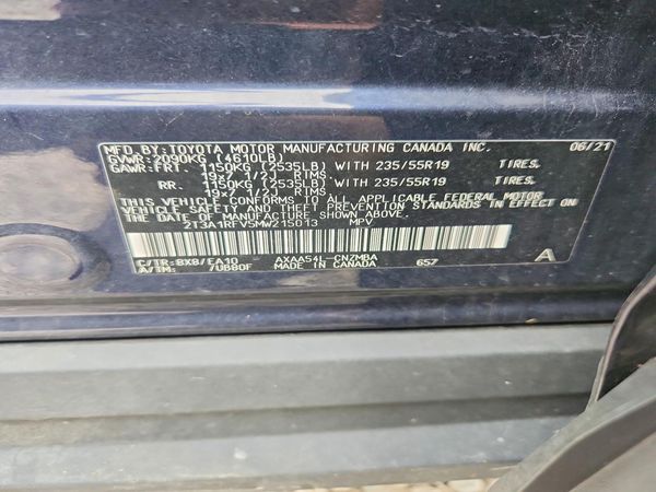 2021 TOYOTA RAV4 XLE Premium — VINS