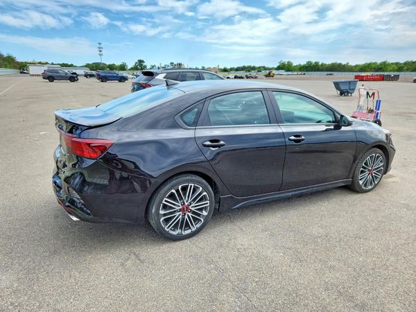 2024 KIA FORTE