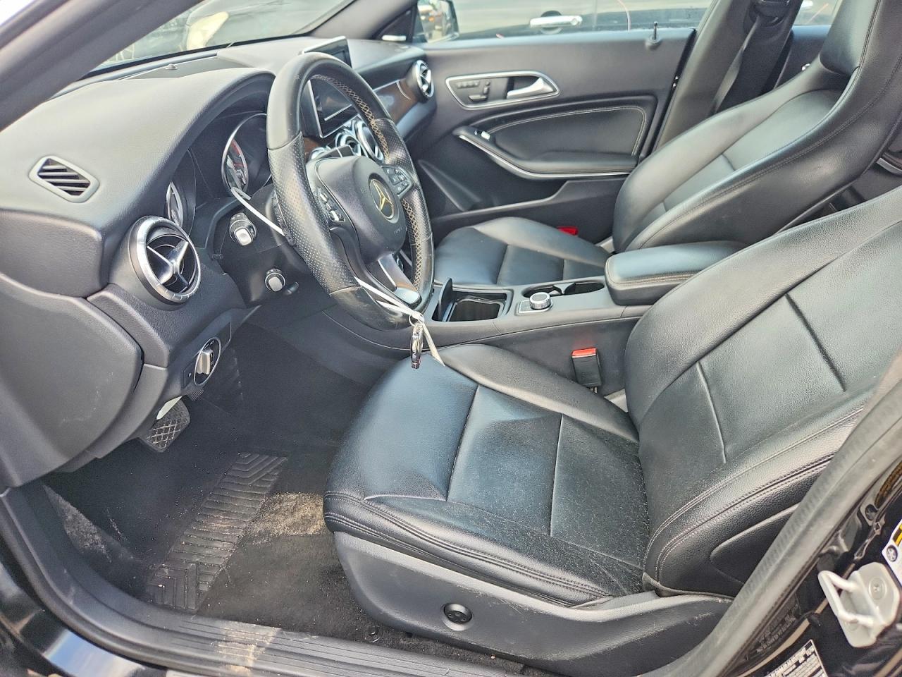 2015 MERCEDES-BENZ CLA CLA250