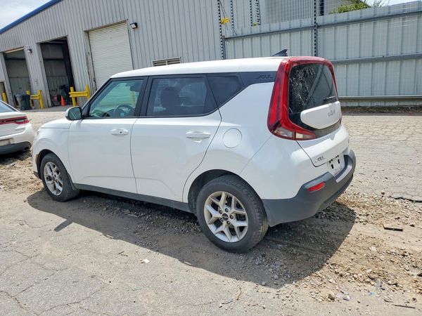 2022 KIA SOUL