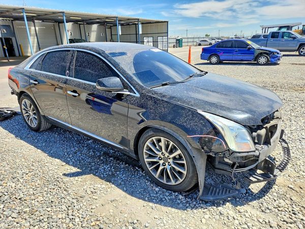 2013 CADILLAC XTS Platinum Collection