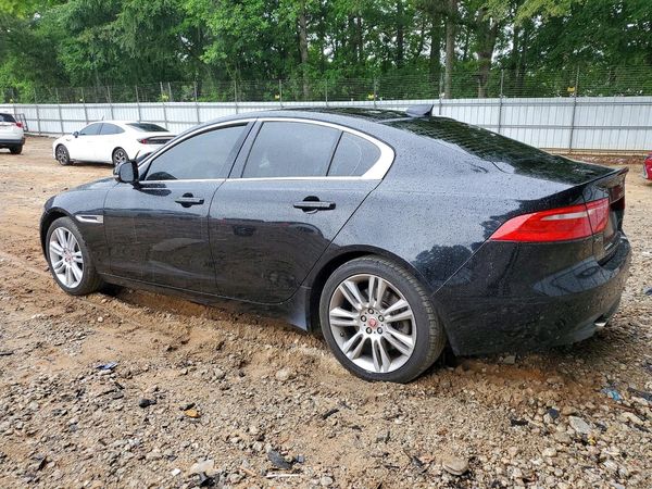 2019 JAGUAR XE