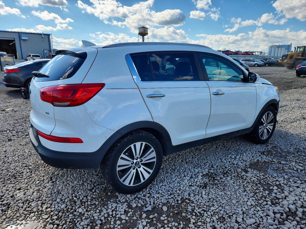 2015 KIA SPORTAGE GLS - Middle level
