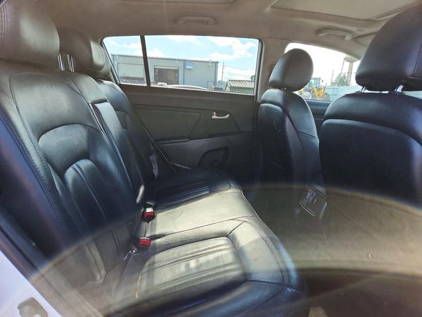 2015 KIA SPORTAGE GLS - Middle level