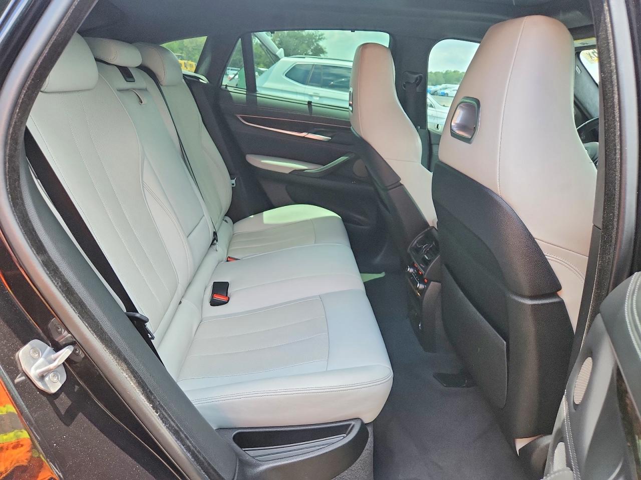 2019 BMW X6 X6 M