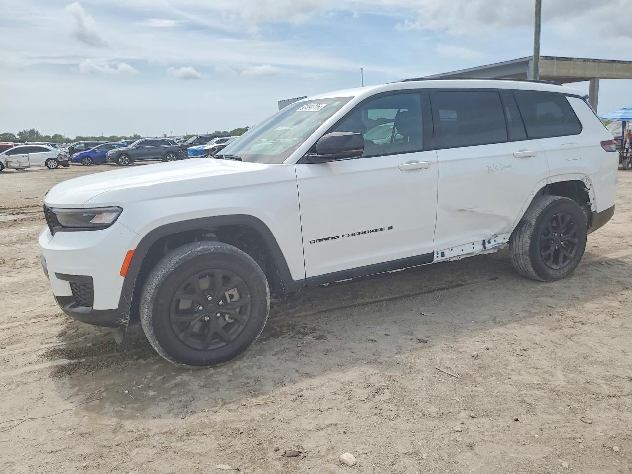 2024 JEEP GRAND CHEROKEE Laredo