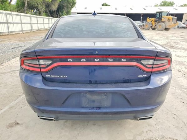 2016 DODGE CHARGER SXT