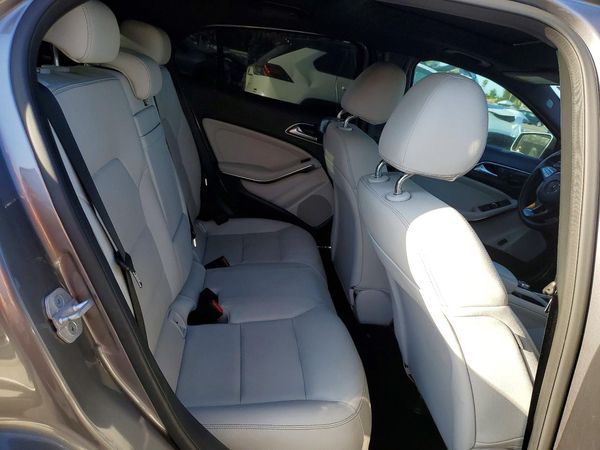 2017 MERCEDES-BENZ GLA GLA250