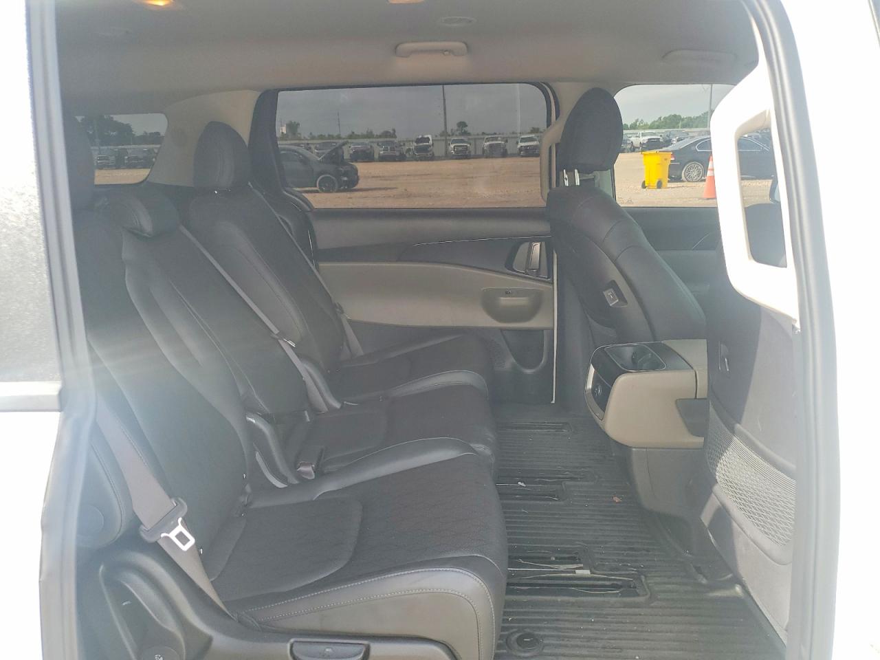 2025 KIA CARNIVAL LX, LXS
