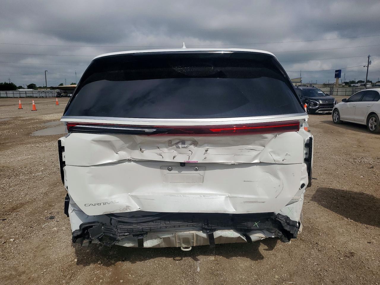 2025 KIA CARNIVAL LX, LXS