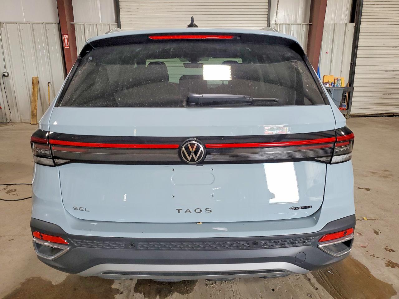 2026 VOLKSWAGEN TAOS 4Motion SEL