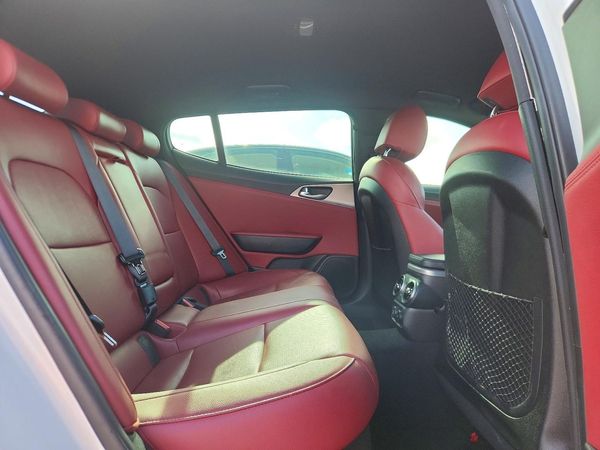 2020 KIA STINGER GT