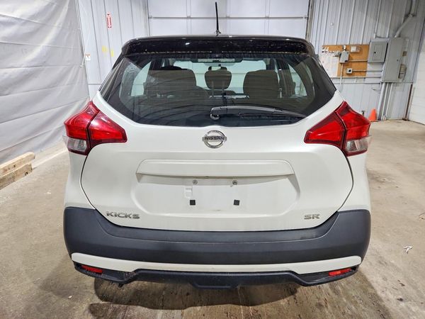 2018 NISSAN KICKS