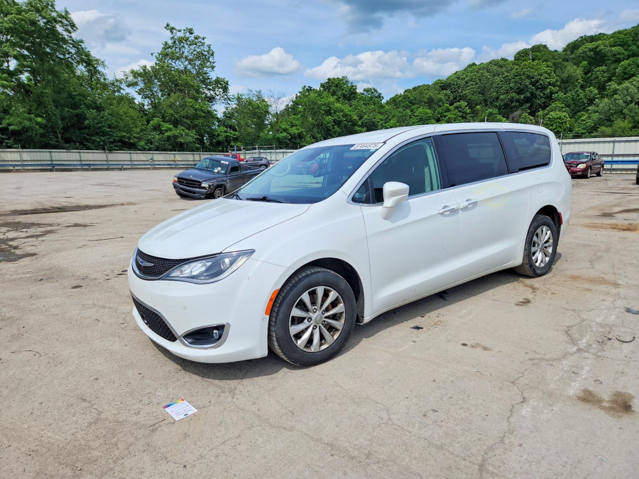 2019 CHRYSLER PACIFICA
