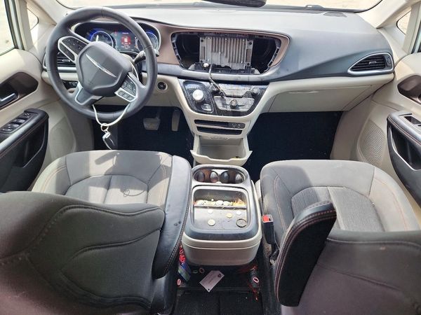 2019 CHRYSLER PACIFICA