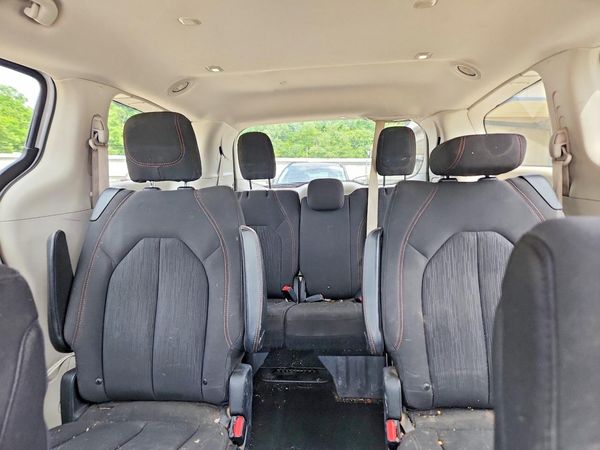 2019 CHRYSLER PACIFICA