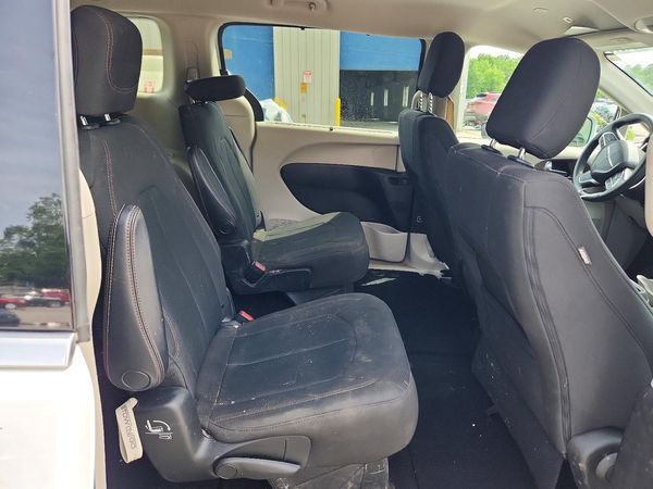 2019 CHRYSLER PACIFICA
