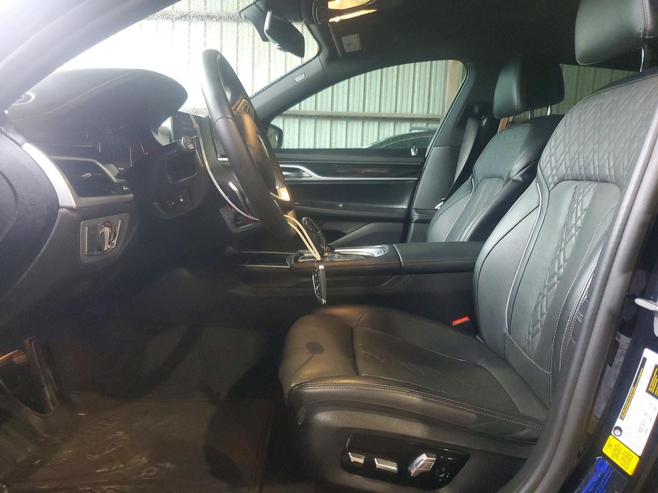 2019 BMW 750