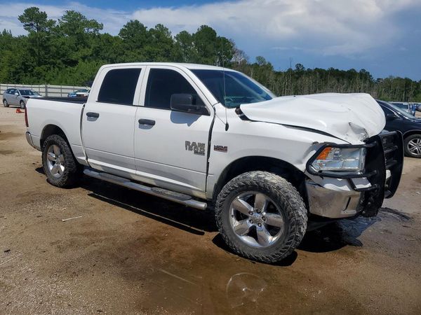 2019 RAM 1500 CLASSIC Tradesman, ST