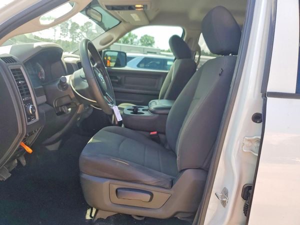 2019 RAM 1500 CLASSIC Tradesman, ST