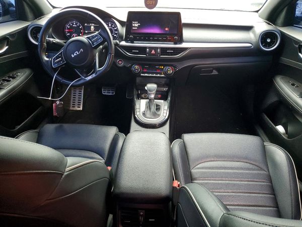 2024 KIA FORTE GT Line