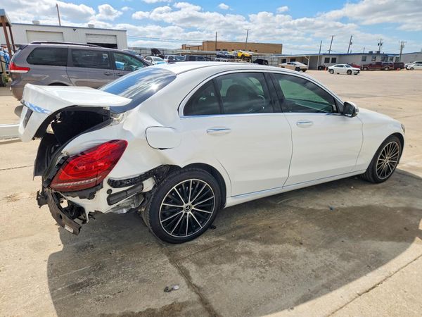 2020 MERCEDES-BENZ C C300