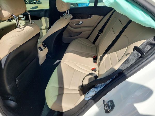 2020 MERCEDES-BENZ C C300