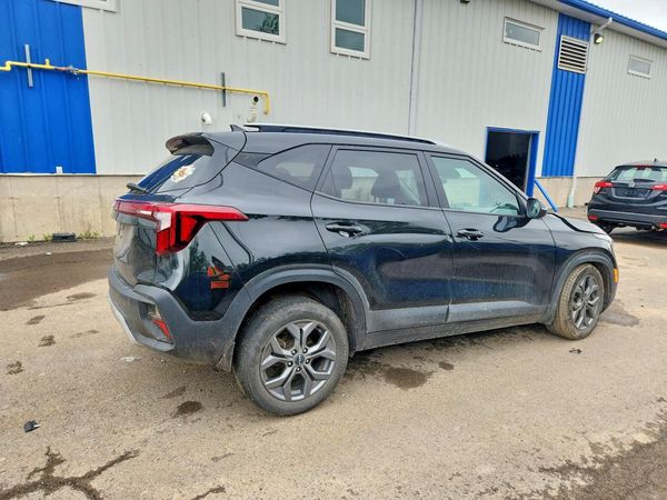 2024 KIA SELTOS LX