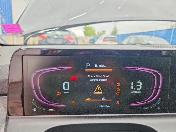2024 KIA SELTOS LX