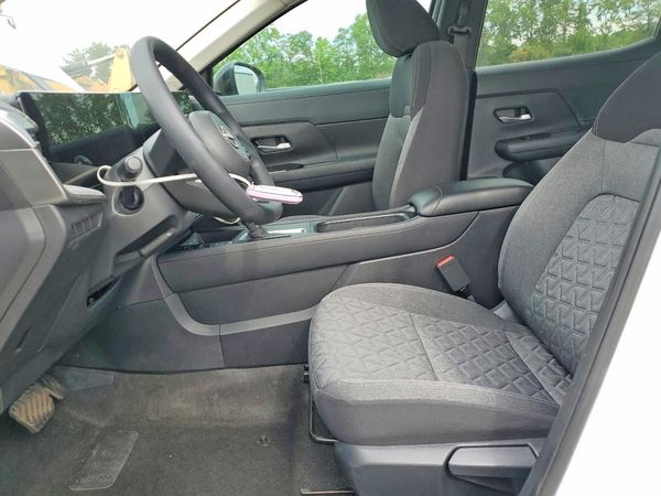 2026 NISSAN KICKS