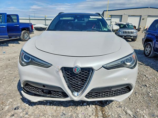 2019 ALFA ROMEO STELVIO