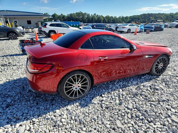 2017 MERCEDES-BENZ SLC SLC300
