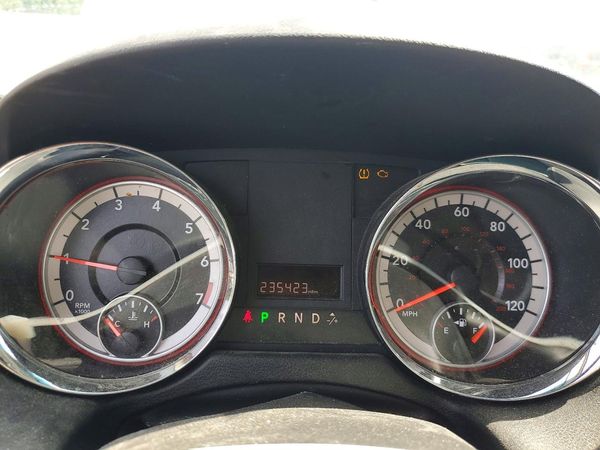 2012 DODGE GRAND CARAVAN SE