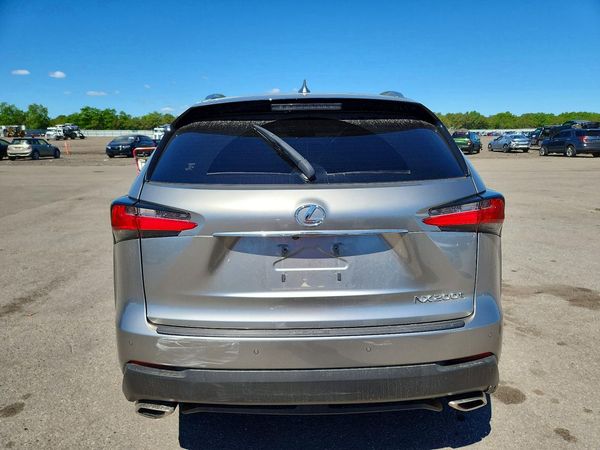 2015 LEXUS NX 200t Luxury