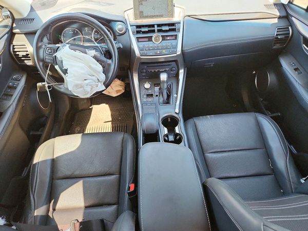 2015 LEXUS NX 200t Luxury