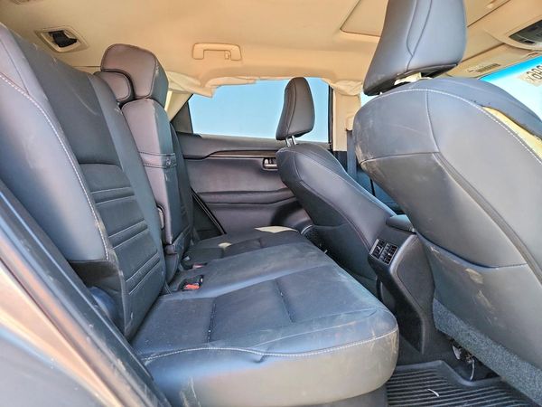 2015 LEXUS NX 200t Luxury