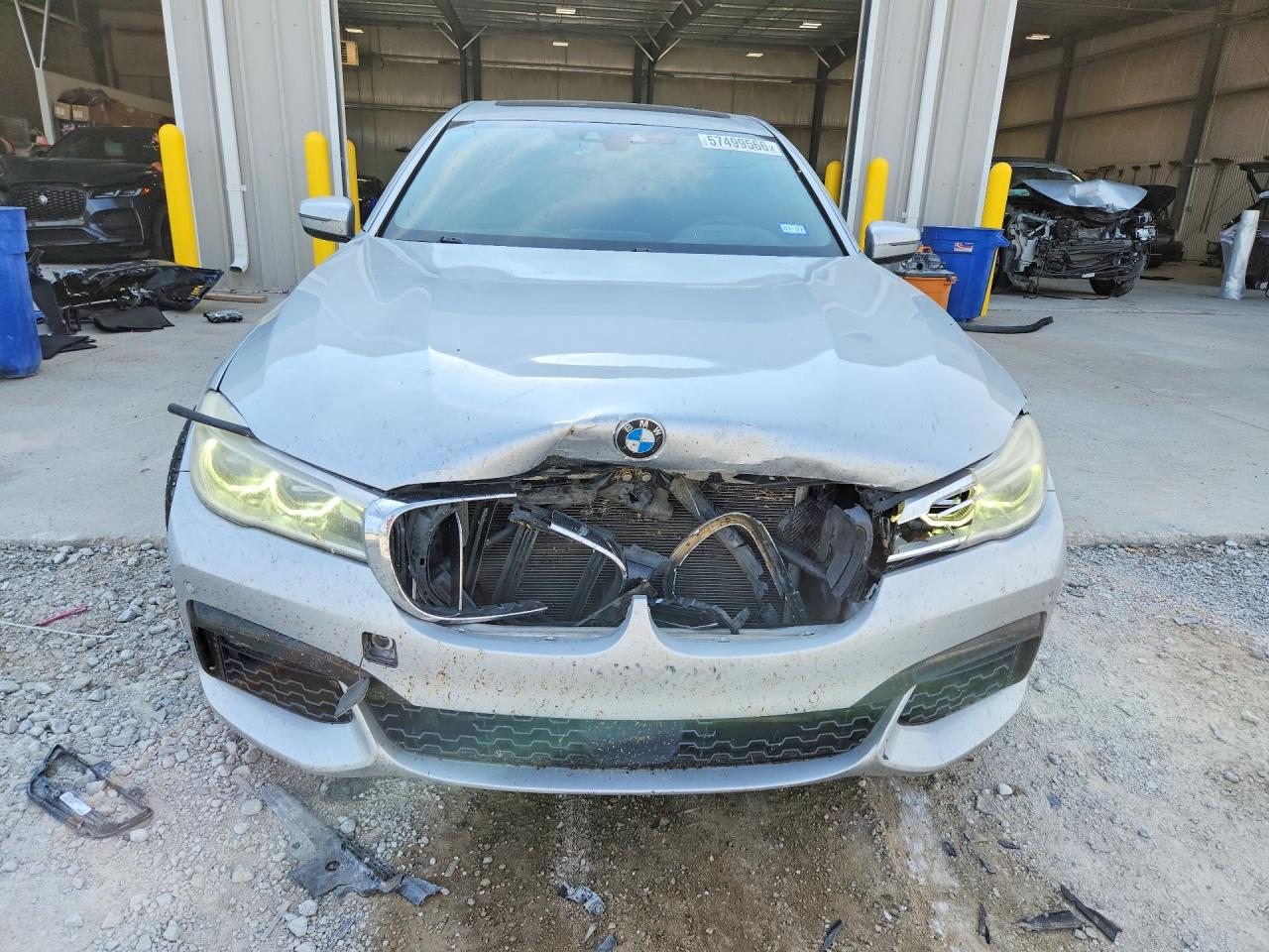 2017 BMW 750
