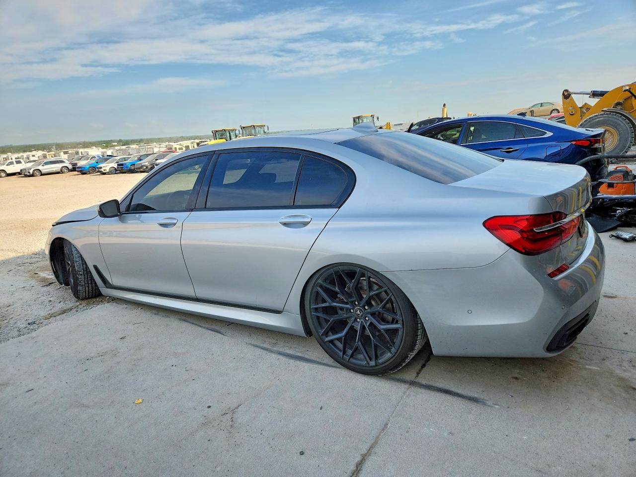 2017 BMW 750