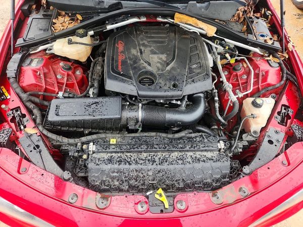 2017 ALFA ROMEO GIULIA TI RWD