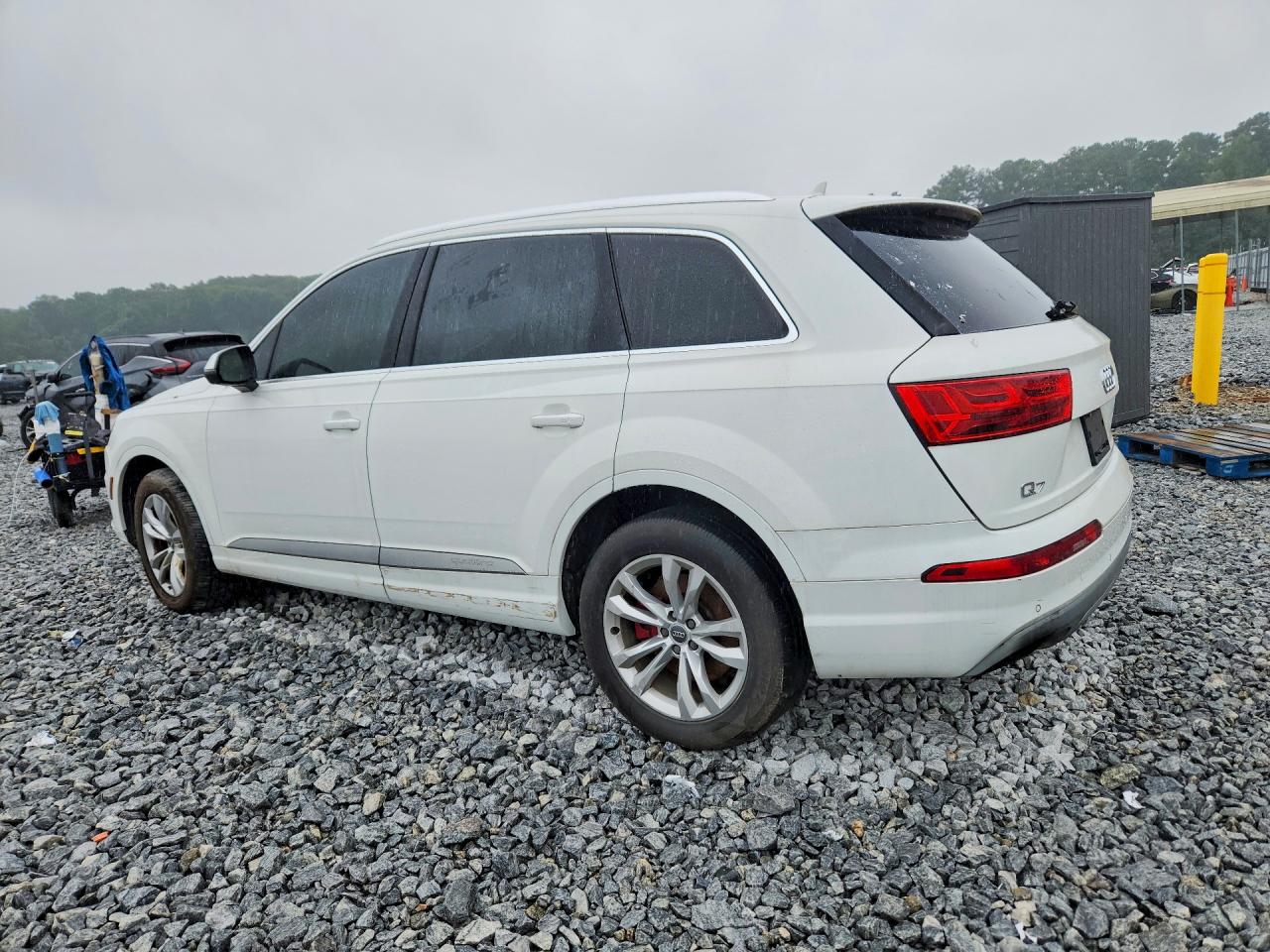 2017 AUDI Q7 quattro Premium Plus