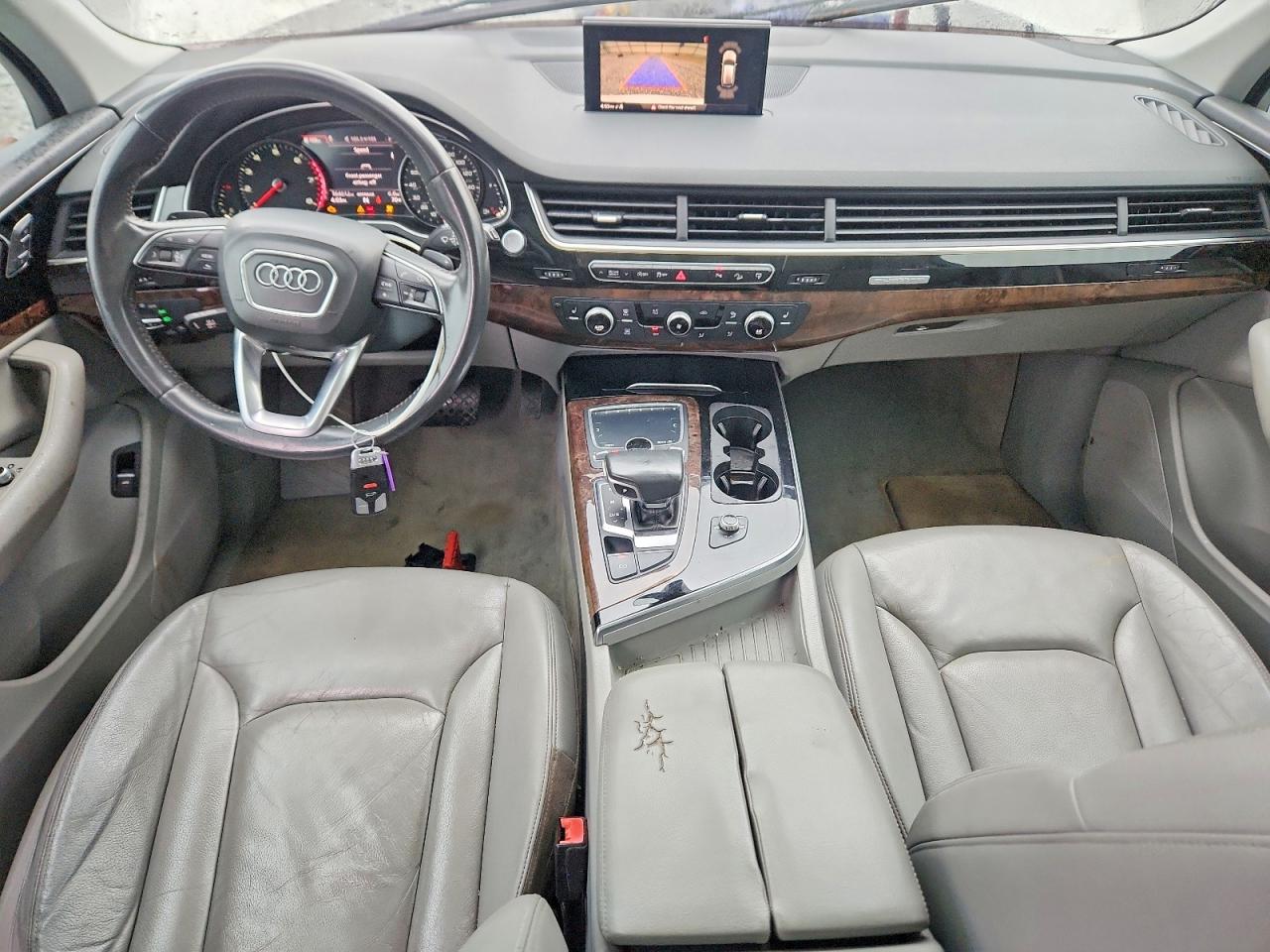 2017 AUDI Q7 quattro Premium Plus
