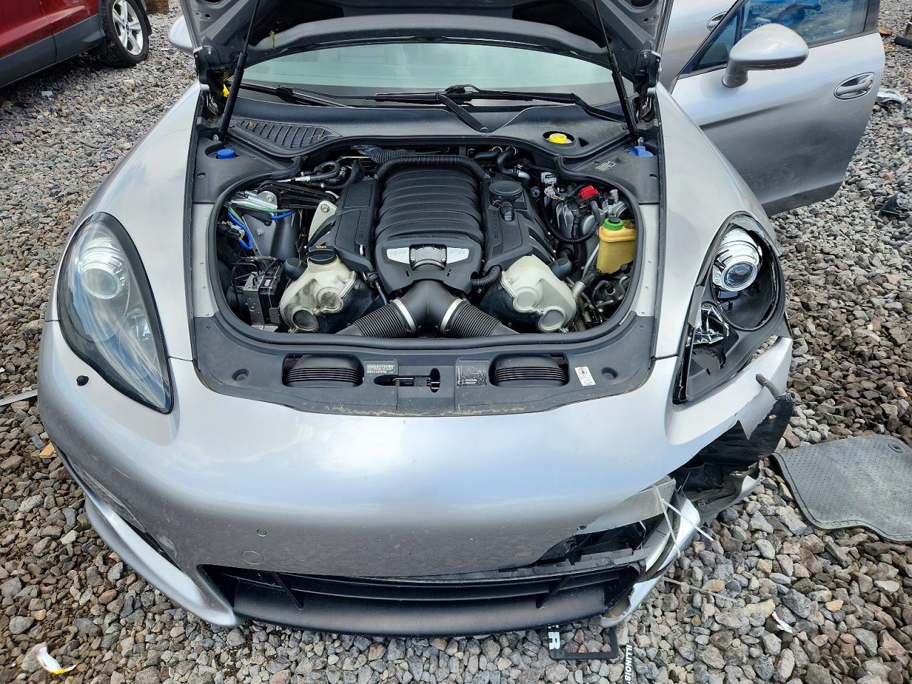 2012 PORSCHE PANAMERA S (2WD), 4S (4WD)