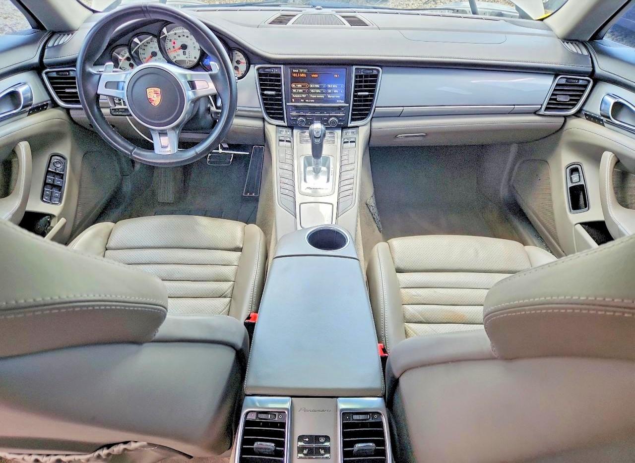 2012 PORSCHE PANAMERA S (2WD), 4S (4WD)
