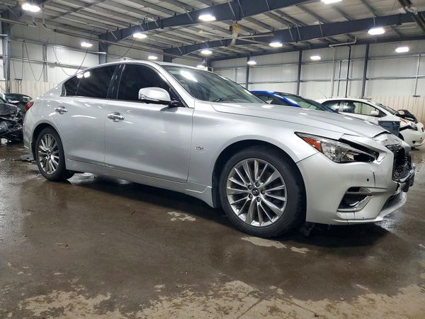 2018 INFINITI Q50