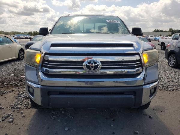 2016 TOYOTA TUNDRA SR/SR5