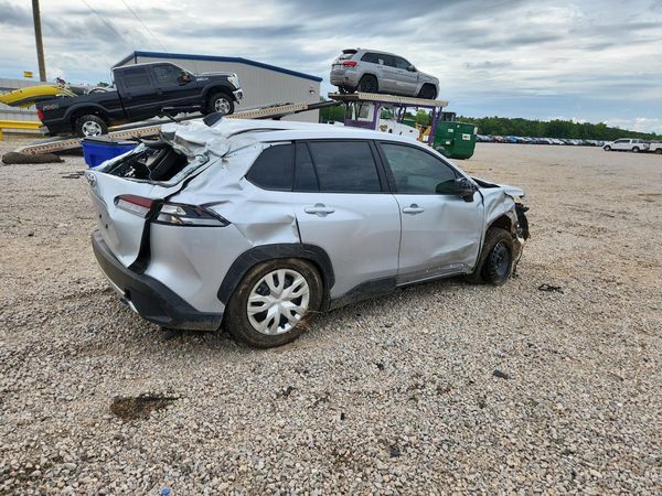 2026 TOYOTA COROLLA CROSS L