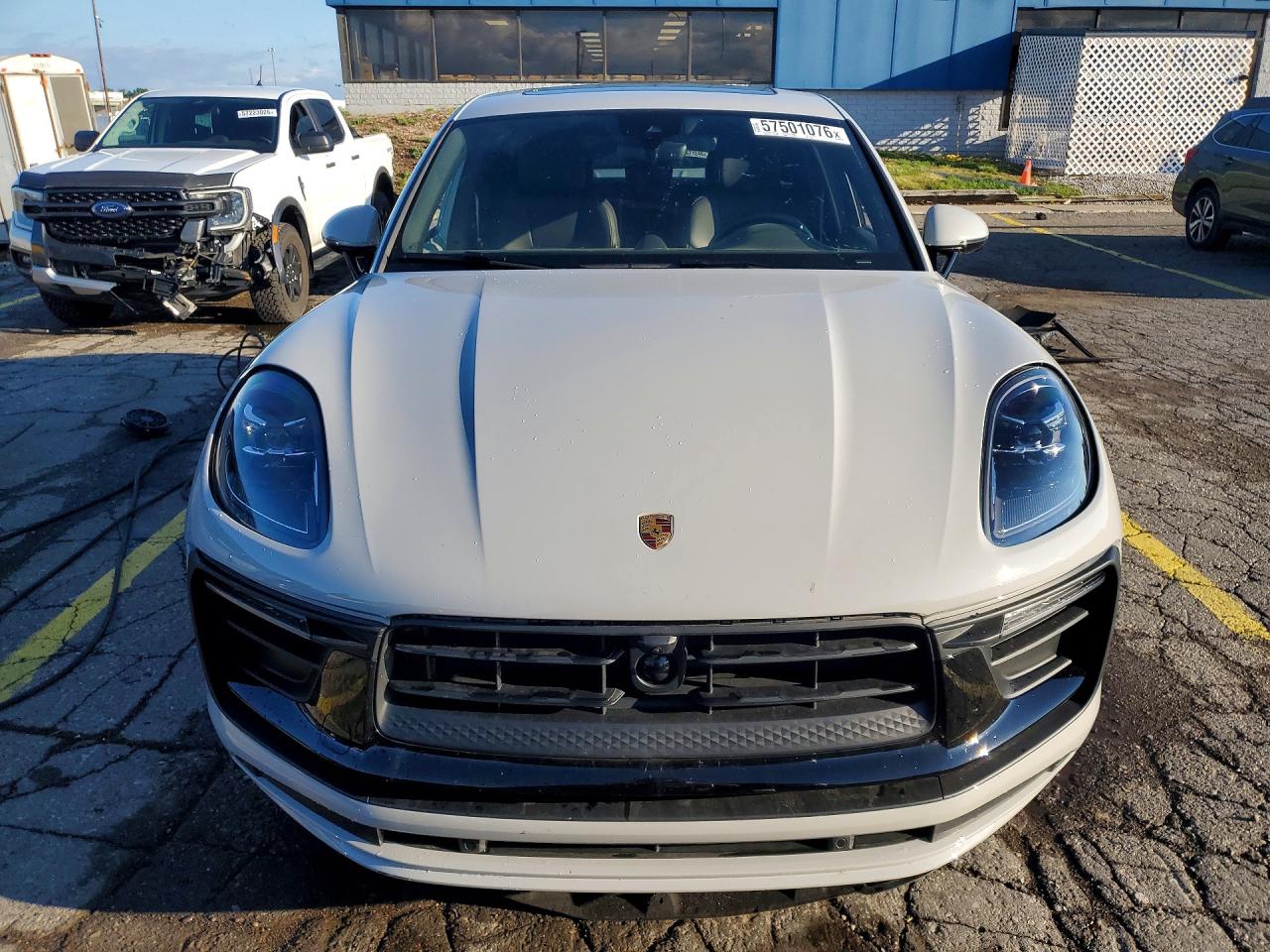 2025 PORSCHE MACAN Macan, Macan T
