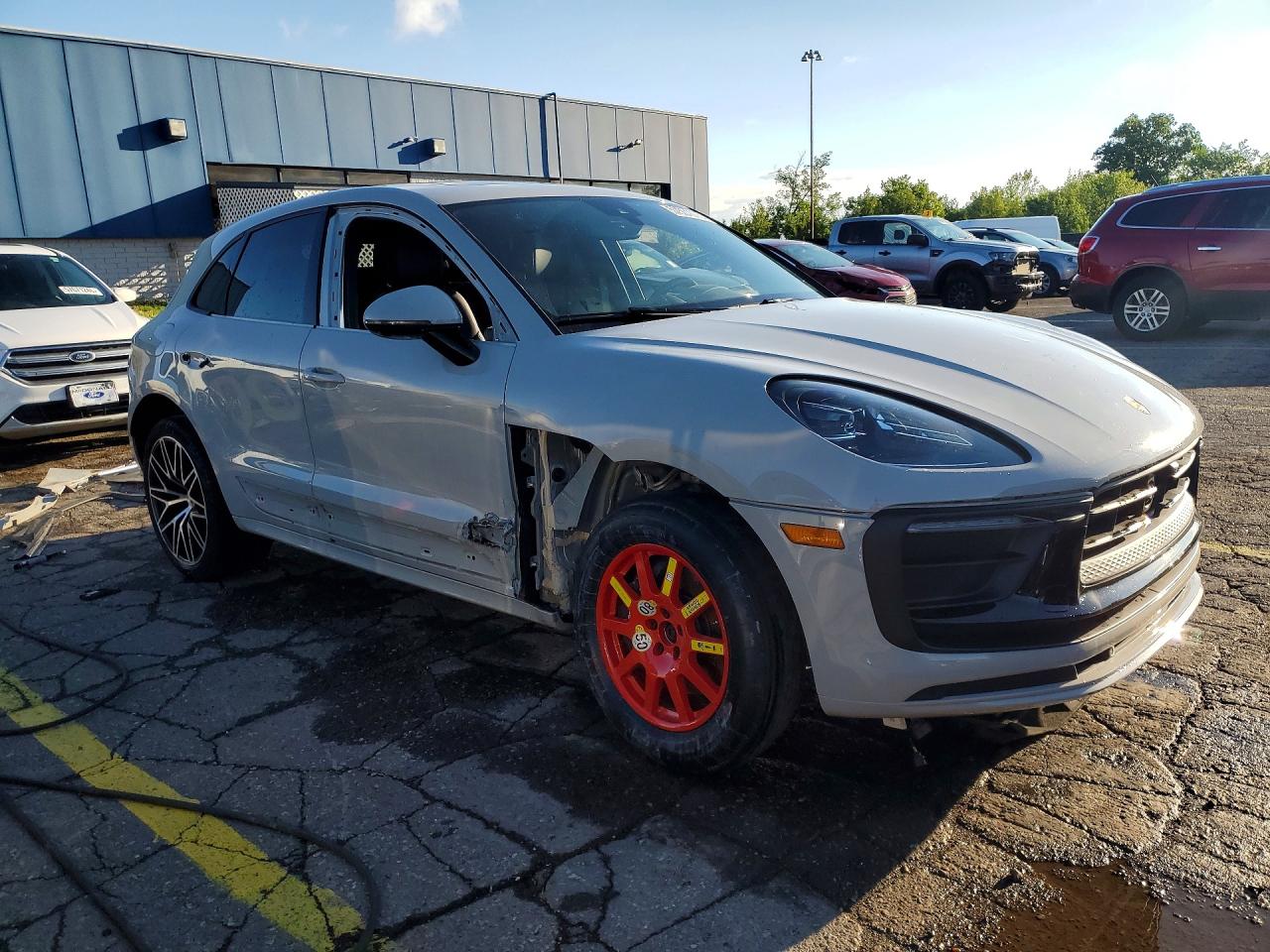 2025 PORSCHE MACAN Macan, Macan T