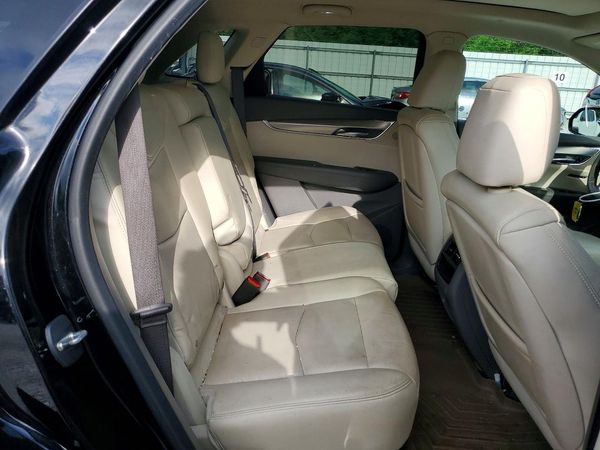 2017 CADILLAC XT5 Premium Luxury