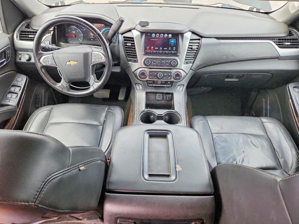 2017 CHEVROLET SUBURBAN LT